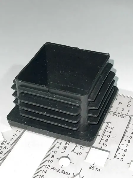 StubsStore Пластиковая заглушка 60х60 мм, 2 шт – защита конструкции