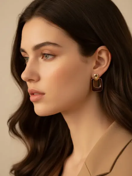 Sisters Store accessories Серьги гвоздики с подвеской