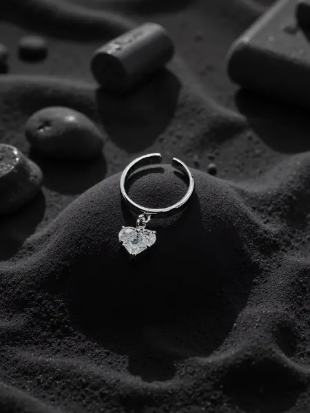 KriMari Jewerly Кольцо сердце с камнем безразмерное регулируемое