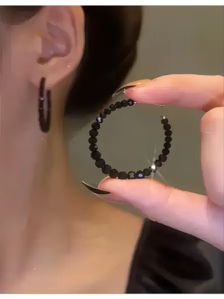 Серьги-кольца бижутерия с черными камнями
