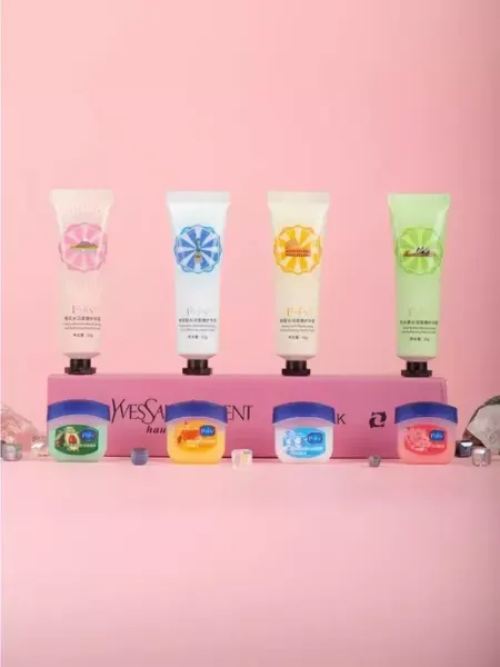 Tovus Beauty Подарочный набор крем для рук и бальзам для губ