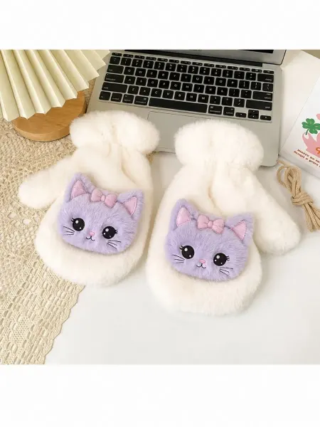 Hello Kitty Варежки Kuromi меховые зимние с объемной игрушкой