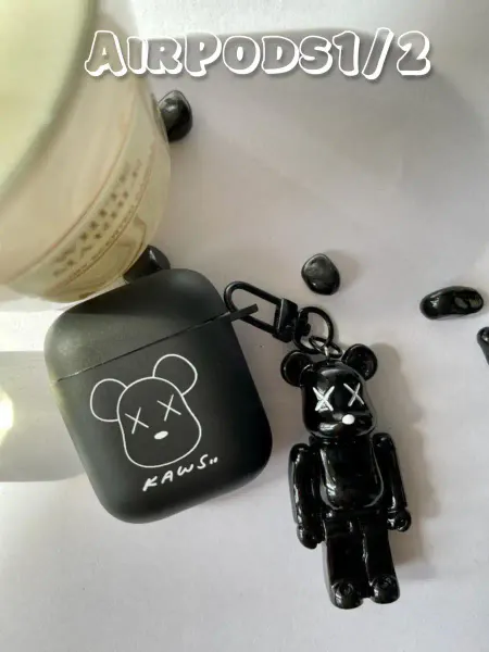 Kaws Чехол на AirPods 1 2 с брелком Bearbrick