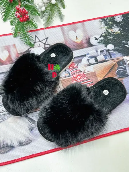 Домашние тапочки с мехом
