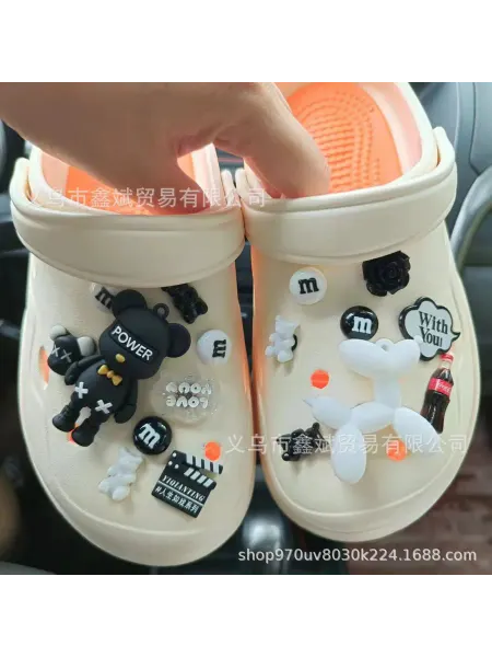 VaSteKo jibbitz набор джибитсы на crocs и сабо kaws