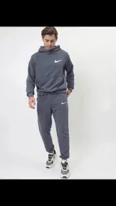 Костюм спортивный