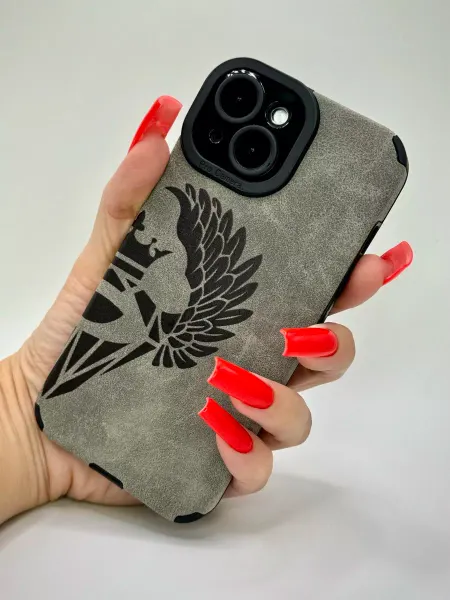Чехол на Iphone 13