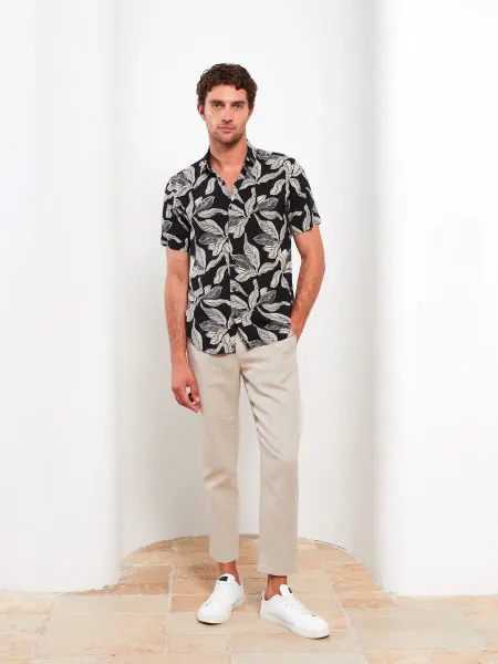 LC Waikiki Рубашка мужская, slim fit, вискоза, узор, короткий рукав