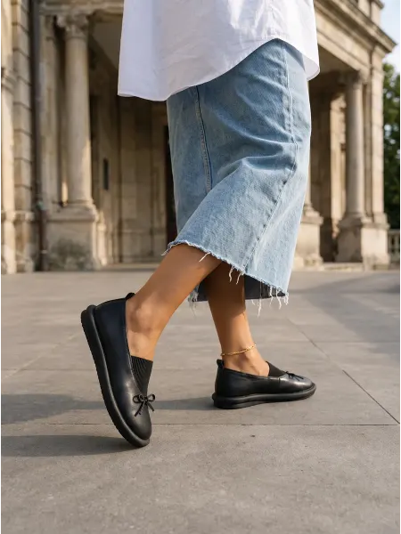 PARIS BACIO Туфли женские без каблука классические