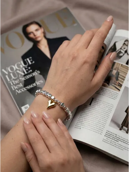 Natalie Coin jewellery Браслет на руку из гематита с сердцем