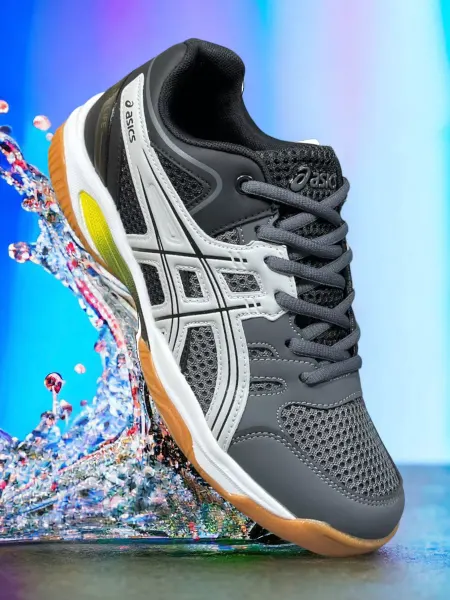 ASICS Кроссовки спортивные