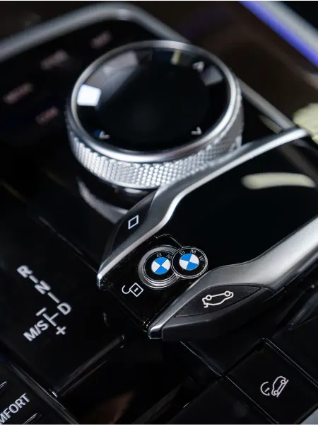 Жураф Эмблема на ключ BMW 11мм наклейка 2 шт