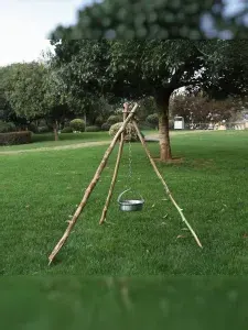 Тренога для костра из нержавеющей стали