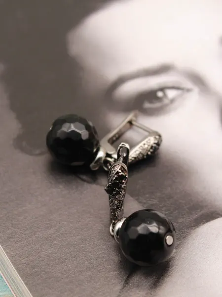 TIGER EYE Серьги черные с черным агатом "Виктория"