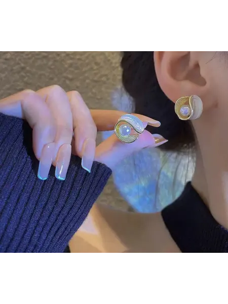 YAMMY GIRL Серьги пусеты с искусственным жемчугом