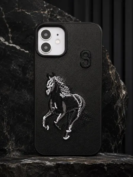 Liamoon Чехол на iPhone 11 с объемным принтом лошади