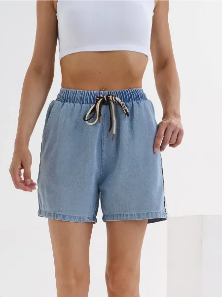 Trendy Boutique Шорты женские джинсовый летние