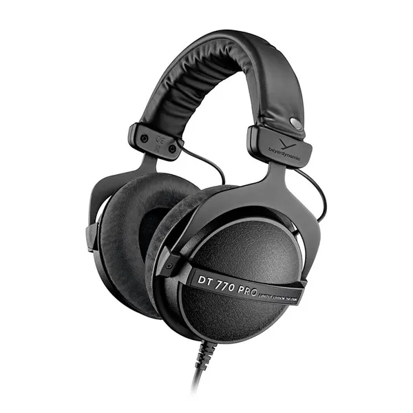 Beyerdynamic DT 770 PRO 250 Ω LE black полноразмерные наушники открытого типа