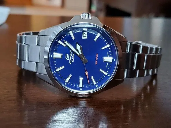 CASIOНаручные часы Edifice
