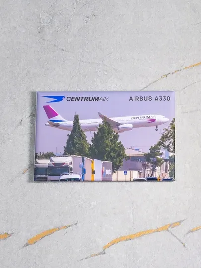 Фото магнит (авиасувенир), фото самолёта Airbus A330 Centrum Air, размер 8x5 см