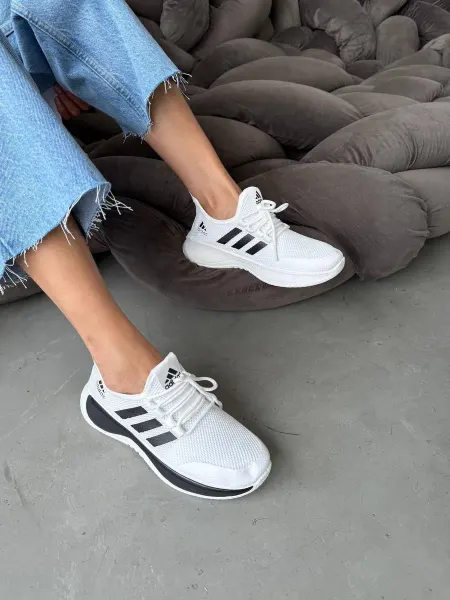 Adidas Женские кроссовки спортивные для бега и фитнеса