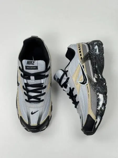 Nikе / Кроссовки Кроссовки спортивные Nike initiator