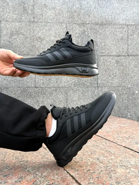 Adidas Кроссовки мужские зимние
