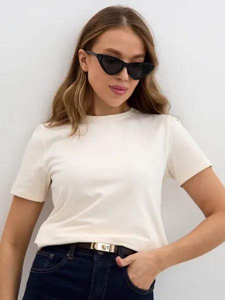 Basic look Футболка молочная однотонная
