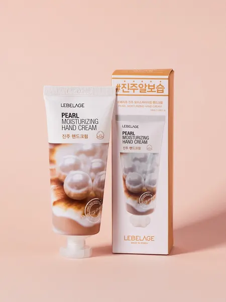 Lebelage Увлажняющий крем для рук с жемчугом 100мл Pearl Moisturizing Hand Cream