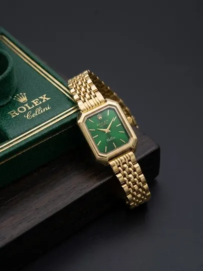 Женские кварцевые часы Rolex, классические, металлический браслет, в подарочной коробке - Женские часы и ремешки