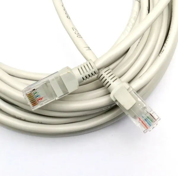 Патчкорд PERFEO UTP кат.5е RJ-45 вилка - RJ-45 вилка, длина 1м