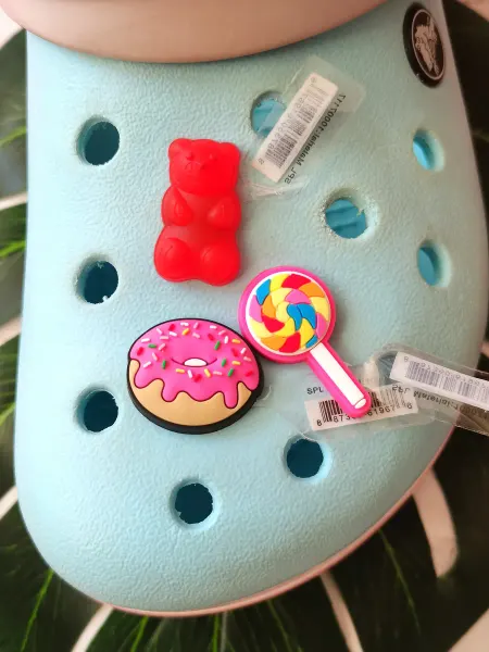 Fun_Jibz Джибитсы на crocs сладости пончик чупа-чупс мишка
