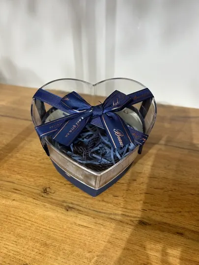 Подарочная коробка с прозрачной крышкой и бантом – gift box