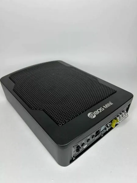 Сабвуфер автомобильный BOS-MINI-208X напольный, активный (8 дюйм.)1000Вт.
