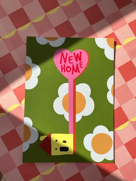 Открытка "New home" от Вьюнчик, с крафтовым конвертом, 14,8х10,5 см (А6), стильная открытка c переездом