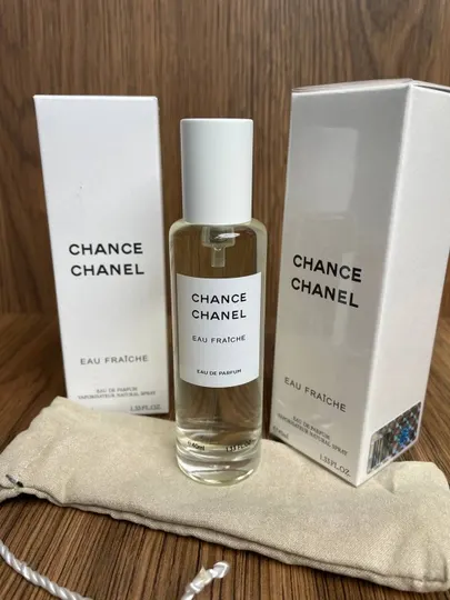 Chanel Chance Eau Fraîche женский парфюм — цитрус, жасмин и кедр