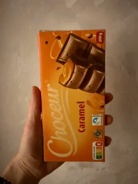 Шоколад молочный с карамелью Шато (Choceur)