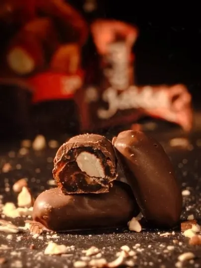 Финики с миндалём в шоколаде, натуральные сладости. Jaida Chocodate