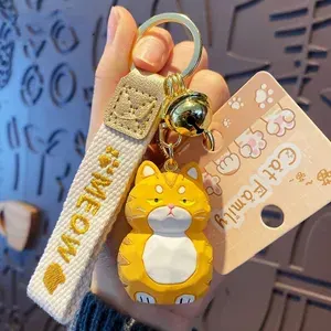 Брелок для ключей Meow оранжевый. Игрушка, аксессуар для детей, яркая подвеска на сумку, на рюкзак. Подарок на Новый год.