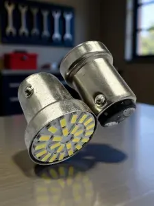 Автомобильные (2шт.) светодиодные Led лампы Т25 S25 (1157) 24SMD, P21/5W двухконтактные (BAY15d), 12-24V, габариты, ходовые огни Кия Сид двухрежимные