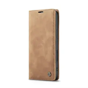 Чехол-книжка CaseMe Matte iPhone 16 (светло-коричневый)