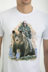 Футболка Базовая коллекция "Путин на медведе", белая 1 шт