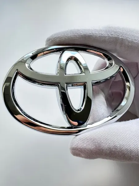 Эмблема Toyota 90*61 мм значок шильдик Toyota NalAuto