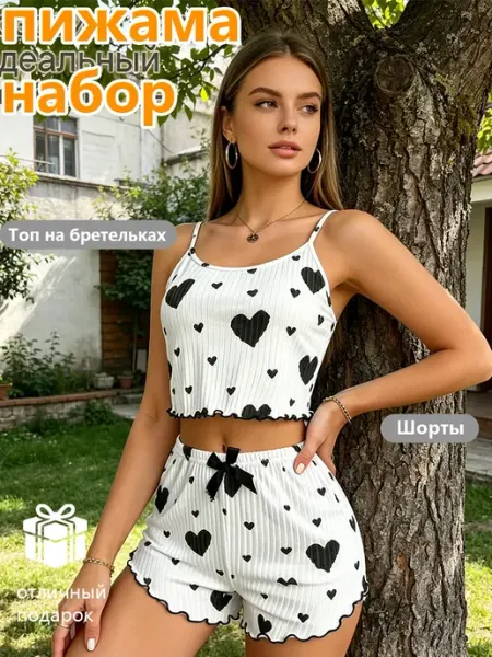 Пижама с шортами и футболкой летняя