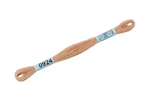 Мулине Gamma хлопок 8 м №0924 бежевый