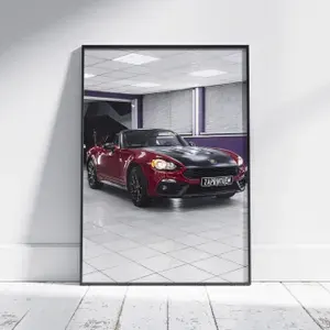 Плакат на стену для интерьера Культовые машины (Fiat 124 Spider 3) - Постер по легендарным и классическим ретро автомобилям формата А4 (21x30 см)