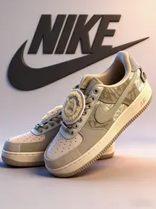 Кроссовки Найк кроссовки женские nike