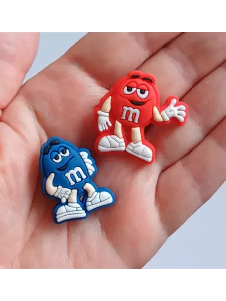 Джибитсы набор эмэндэмс m&ms jibbitz красные синие штучно ЛЕТЯЩЕЙ ПОХОДКОЙ