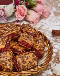 Печенье Марокканское с начинкой брусника со злаками 0.5кг.