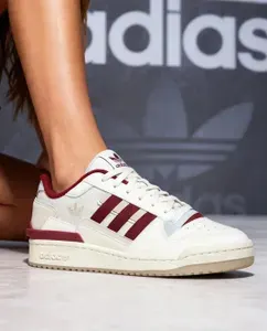 Кроссовки Adidas кроссовки женские адидас